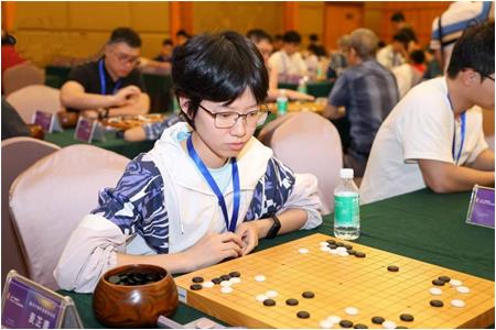 【清源圍棋學霸之麥芷青】 棋海揚帆，學海遨游：“麥子”的智慧雙翼